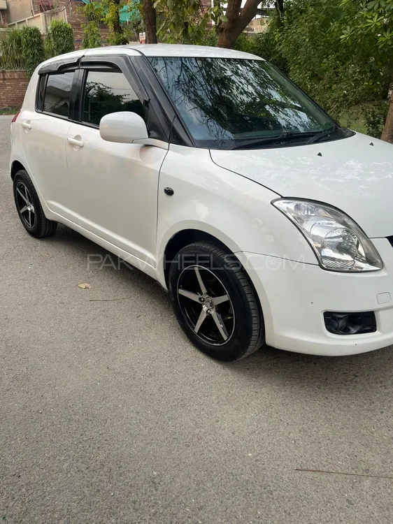 Suzuki Swift 2020 for Sale in Lahore Image-1