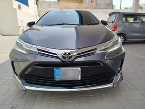 Toyota Corolla Altis Grande CVT-i 1.8 2018 for Sale