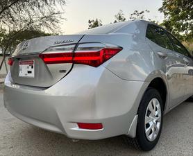 TOYOTA COROLLA GLI MANUAL 1.3 (1300cc)
Model 2019 || Registered 2019
45,000kms driven Genuine 
Toyota Authorized Dealership Maintained
Silver Color 
Right Front Fender Wheel Arch Repainted Rest 
Full Original Paint 100% Guaranteed 
Beige Interior
Manual Transmission 
Well maintained using high end products 
1st Owner
Brand New Condition 
Interior is as crispy as new 
See to believe 
READY DELIVERY 
EXCHANGE POSSIBLE WITH ANY CAR

For inspection
Available at SUPREME CARS
Plot # 151/F,Under Imam heights,Shop no.1&2, Main Khalid Bin Walid Rd, Karachi, Sindh 75400

|  Premium Cars |  Best Prices |  Optimum Performance | 
#supremecarsgang