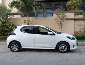 Toyota Yaris Hatchback X 2021 for Sale