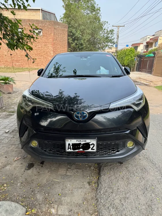 Toyota C-HR 2018 for Sale in Lahore Image-1