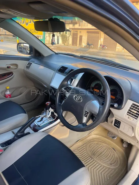 Toyota Corolla 2012 for Sale in Islamabad Image-1