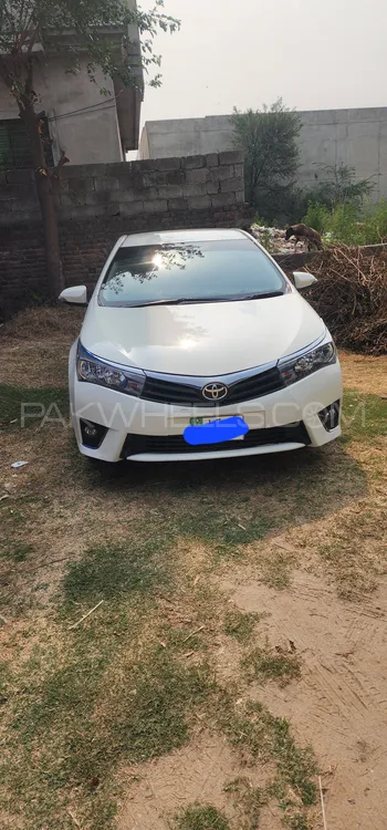 Toyota Corolla 2016 for Sale in Gujrat Image-1