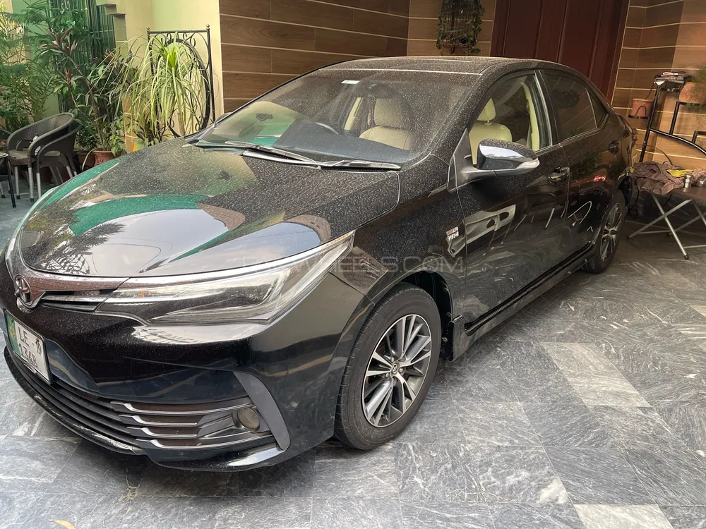 Toyota Corolla 2018 for Sale in Lahore Image-1