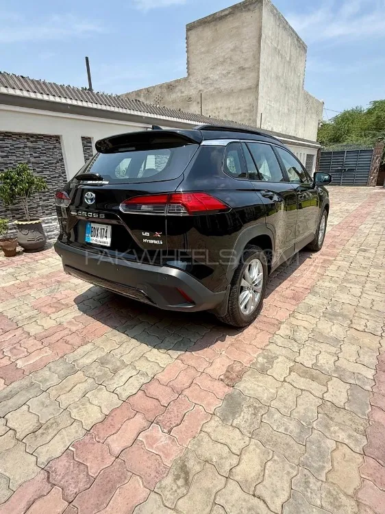 Toyota Corolla Cross 2024 for Sale in Narowal Image-1