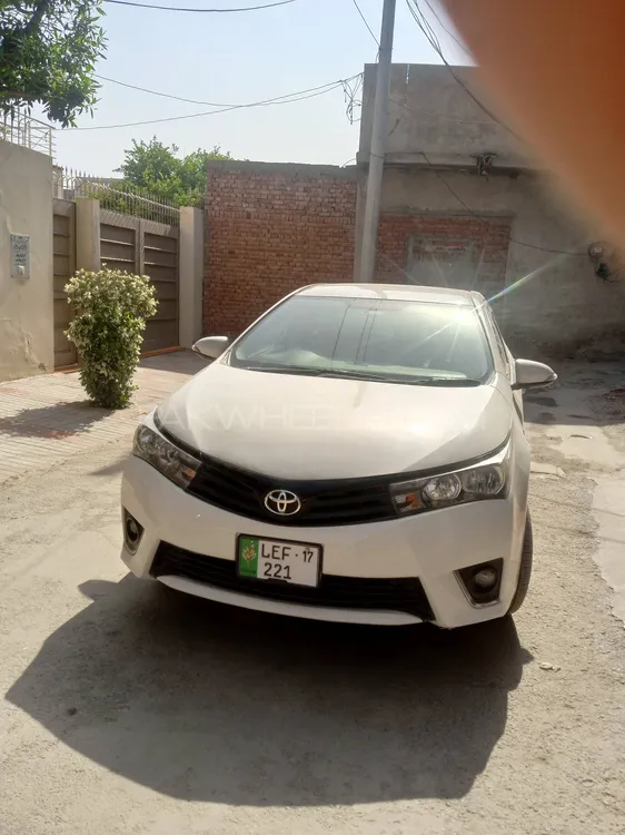 Toyota Corolla 2017 for Sale in Multan Image-1
