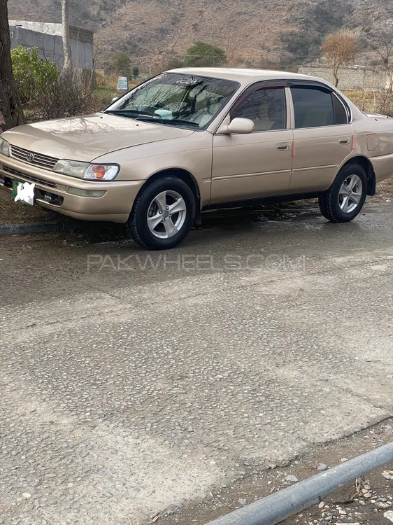 Toyota Corolla 2000 for Sale in Haripur Image-1