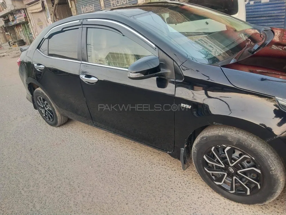 Toyota Corolla 2018 for Sale in Kasur Image-1