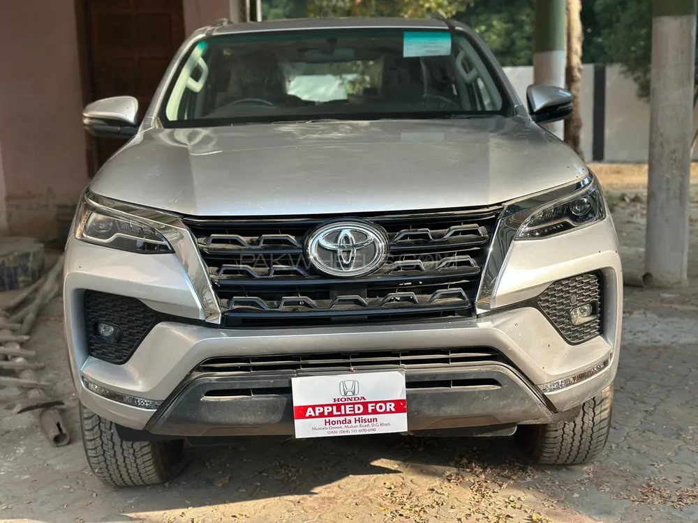 Toyota Fortuner 2022 for Sale in D.G.Khan Image-1