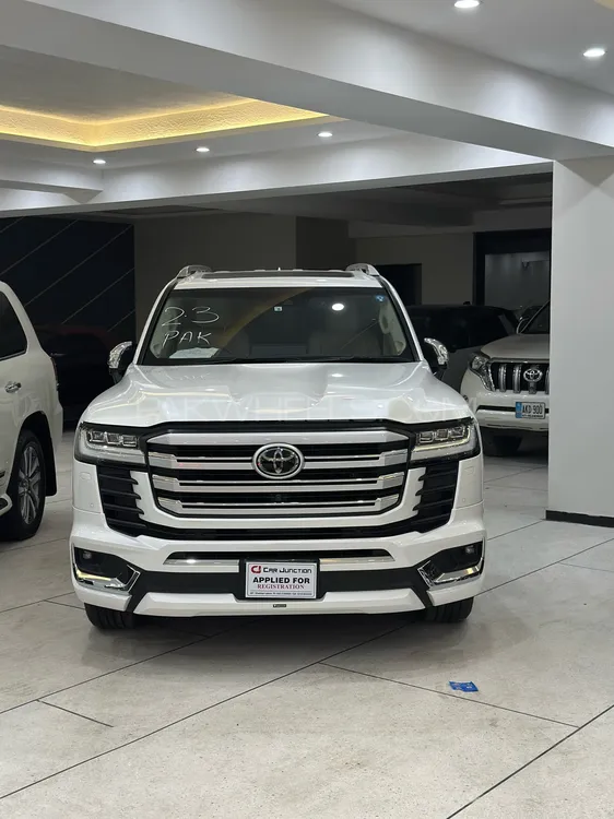 Toyota Land Cruiser 2022 for Sale in Lahore Image-1