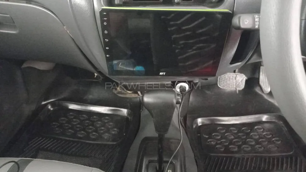 Daihatsu Cuore 2005 for Sale in Karachi Image-1