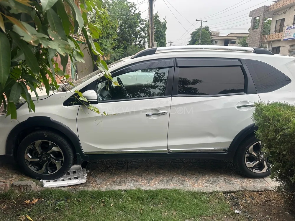 Honda BR-V 2020 for Sale in Lahore Image-1
