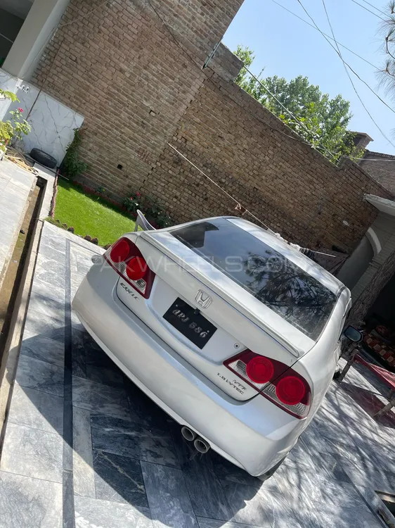 Honda Civic 2007 for Sale in Peshawar Image-1