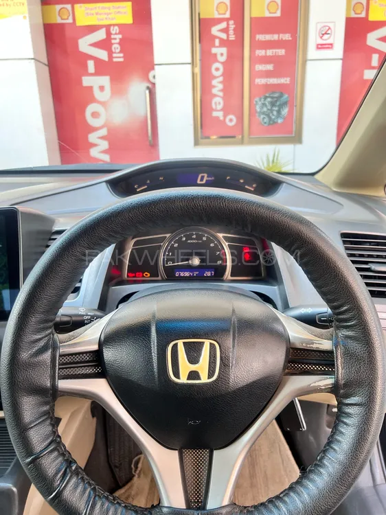 Honda Civic 2011 for Sale in Multan Image-1