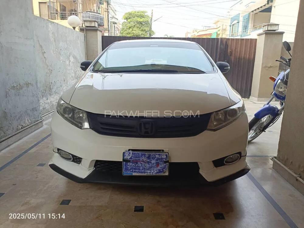 Honda Civic 2013 for Sale in Lahore Image-1