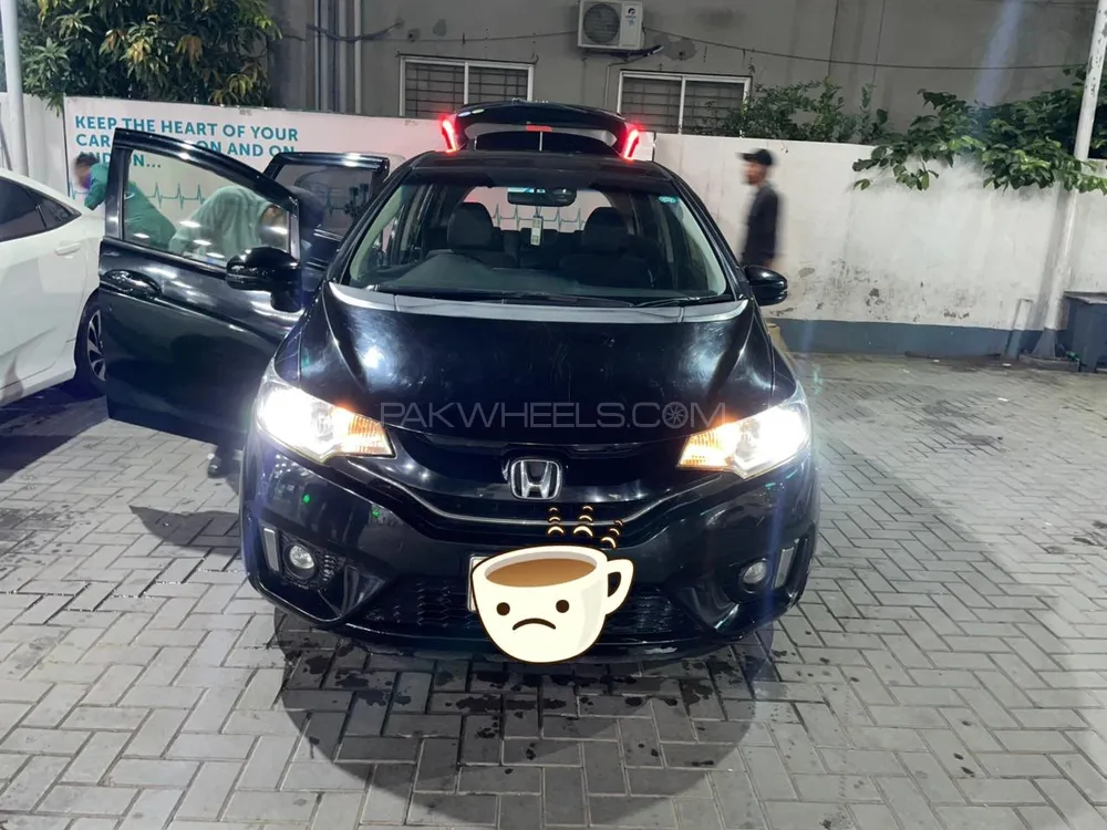 Honda Fit 2014 for Sale in Lahore Image-1
