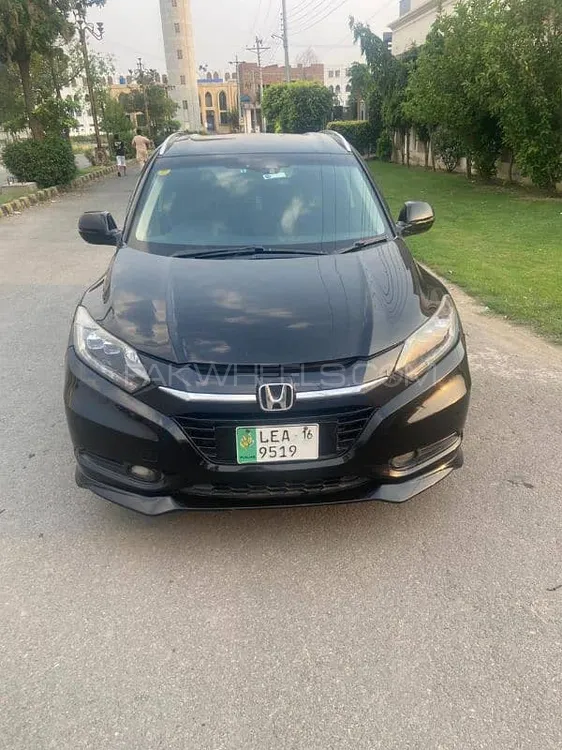 Honda Vezel 2016 for Sale in Gujranwala Image-1