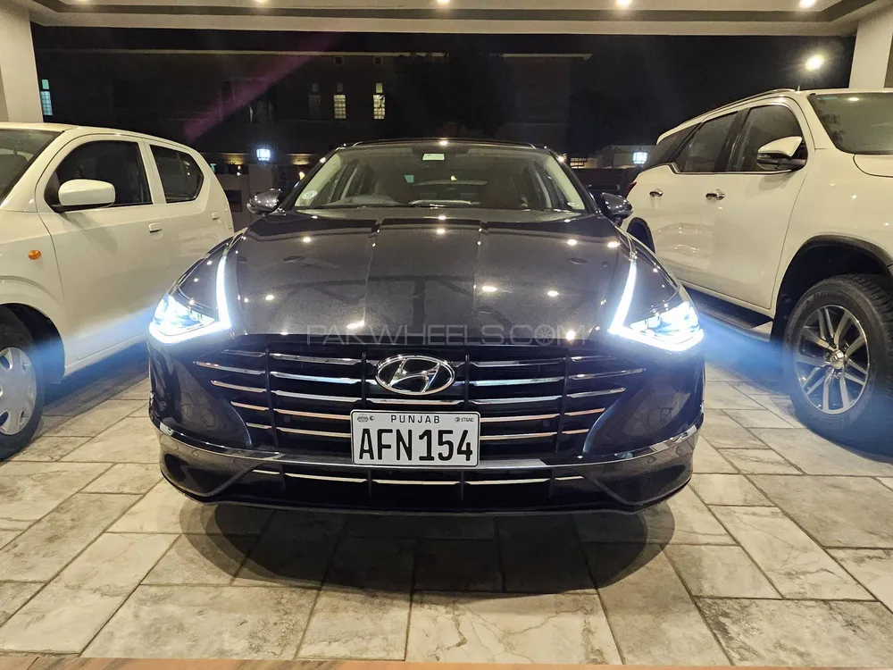 Hyundai Sonata 2022 for Sale in Lahore Image-1