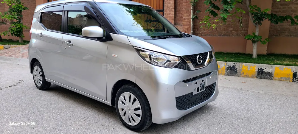 نسان ڈیز 2021 for Sale in پشاور Image-1