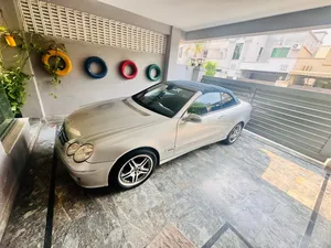 Mercedes Benz CLK Class CLK200 Kompressor Cabriolet 2005 for Sale