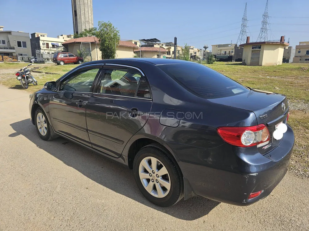 Toyota Corolla 2013 for Sale in Islamabad Image-1