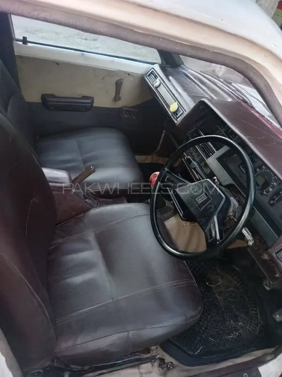 Toyota Corolla 1982 for Sale in Islamabad Image-1