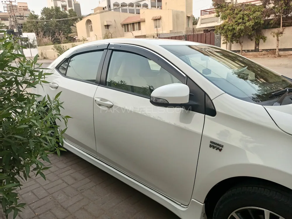 Toyota Corolla 2020 for Sale in Karachi Image-1
