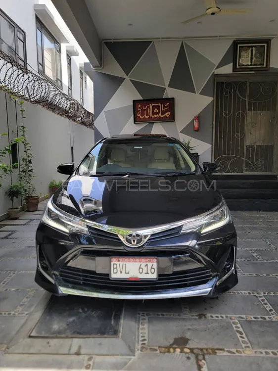 Toyota Corolla 2021 for Sale in Karachi Image-1