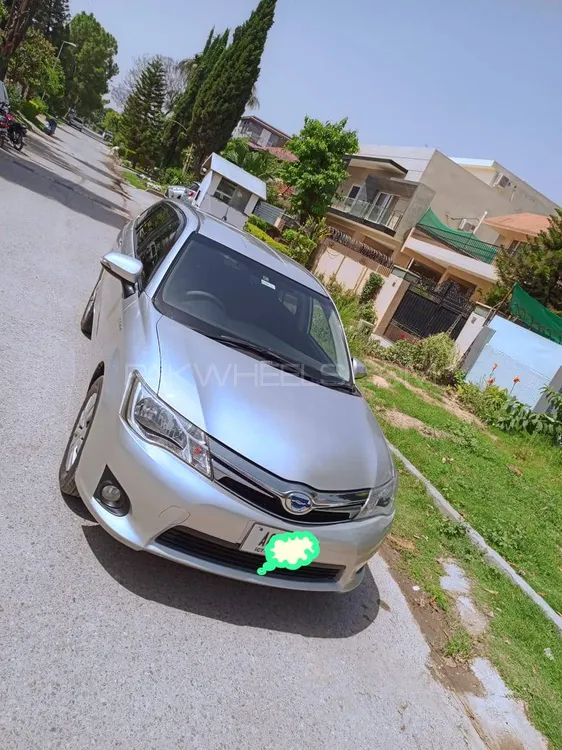 Toyota Corolla Fielder 2014 for Sale in Islamabad Image-1