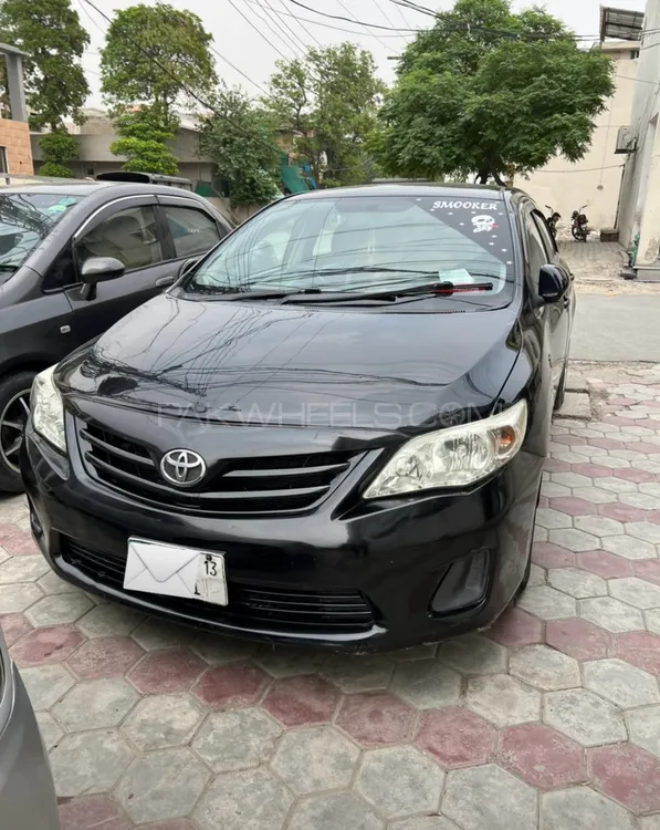 Toyota Corolla 2013 for Sale in Lahore Image-1