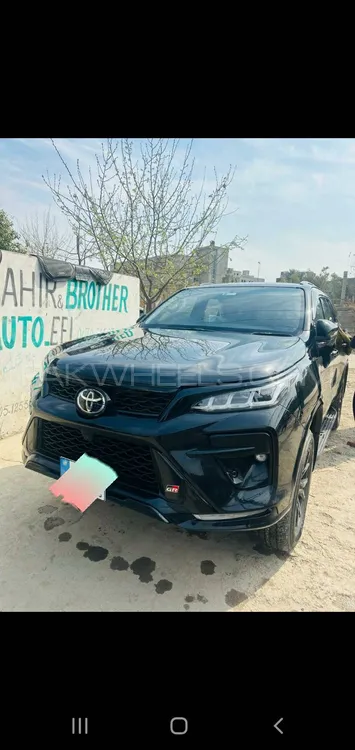 Toyota Fortuner 2023 for Sale in Islamabad Image-1