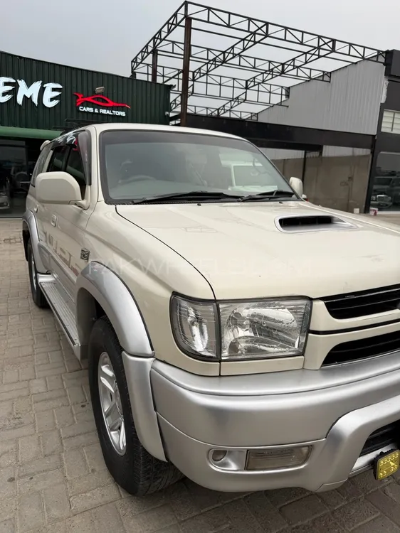 Toyota Surf 2002 for Sale in Islamabad Image-1