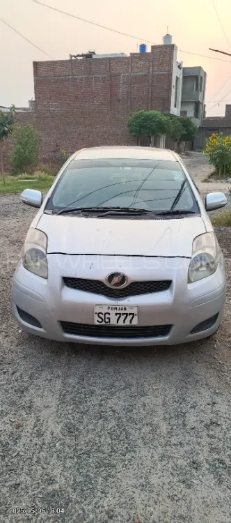 Toyota Vitz 2008 for Sale in Faisalabad Image-1