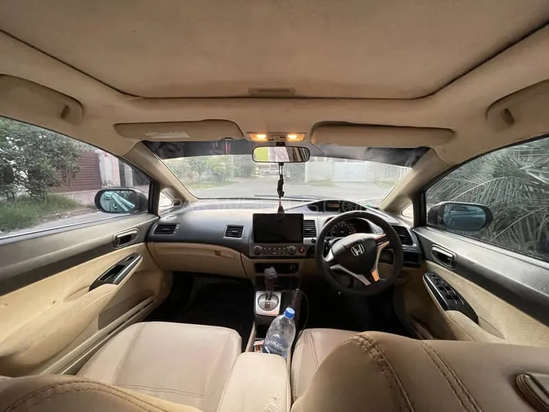 Honda Civic 2010 for Sale in Multan Image-1
