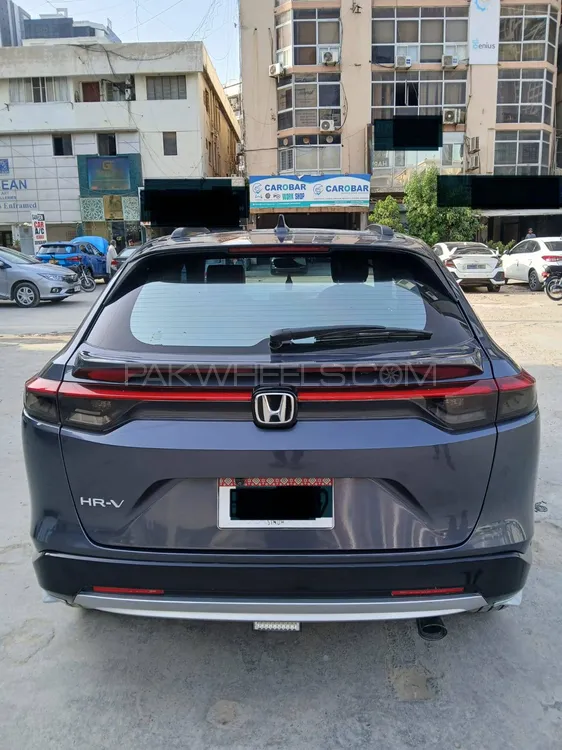Honda HR-V 2023 for Sale in Karachi Honda HR-V 2023 for Sale in Karachi Image-5
