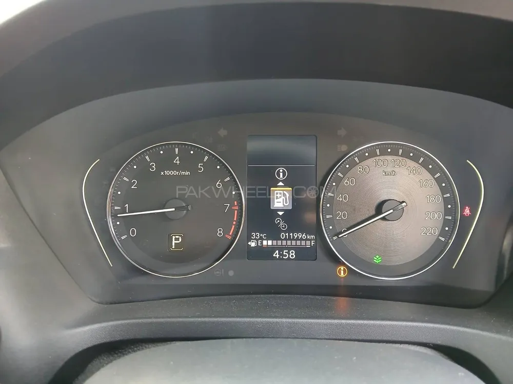 Honda HR-V 2023 for Sale in Karachi Honda HR-V 2023 for Sale in Karachi Image-16