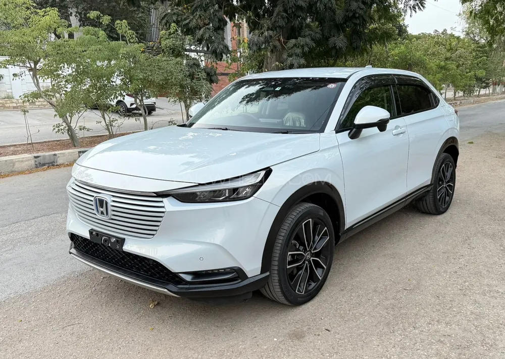 Honda Vezel 2021 for Sale in Karachi Image-1