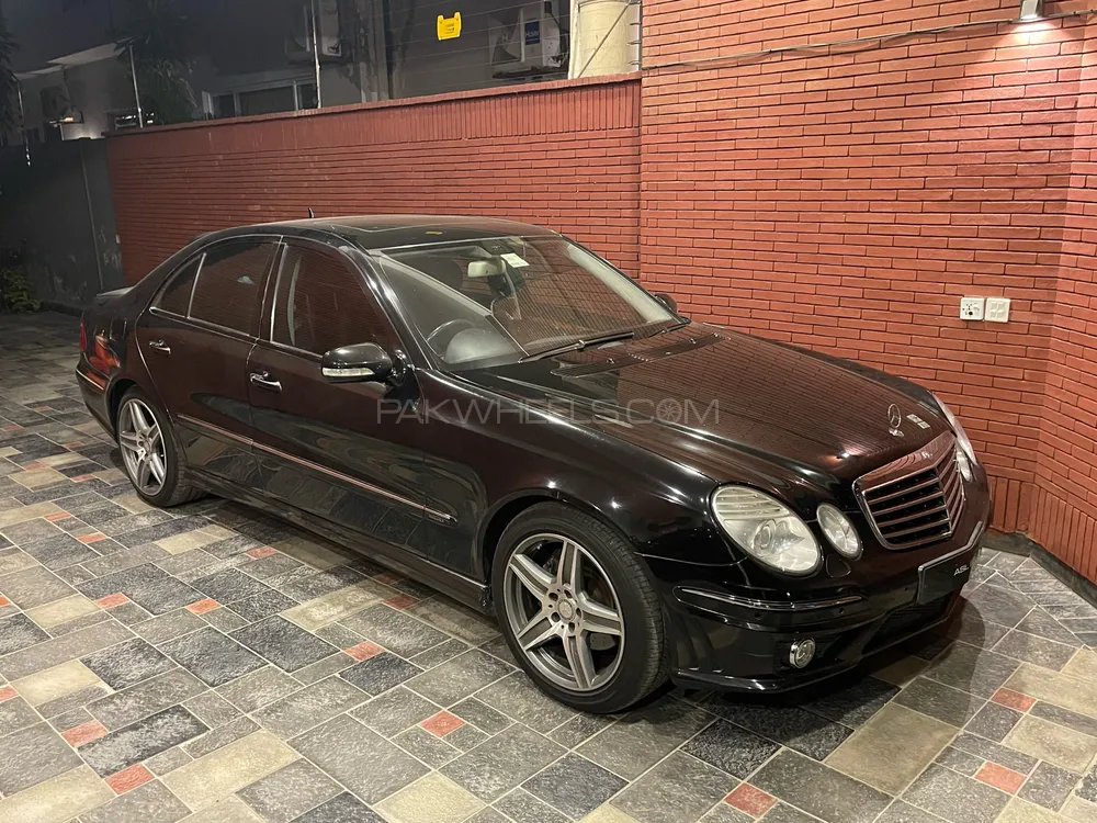 Mercedes Benz E Class 2007 for Sale in Lahore Image-1