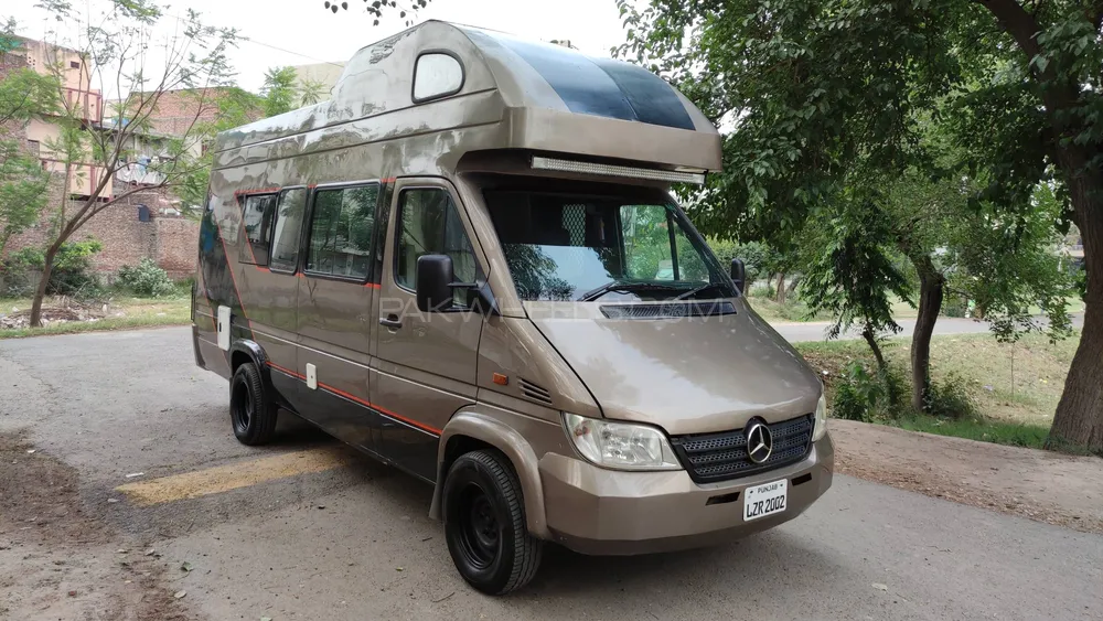 Mercedes Benz Sprinter 2006 for Sale in Lahore Image-1