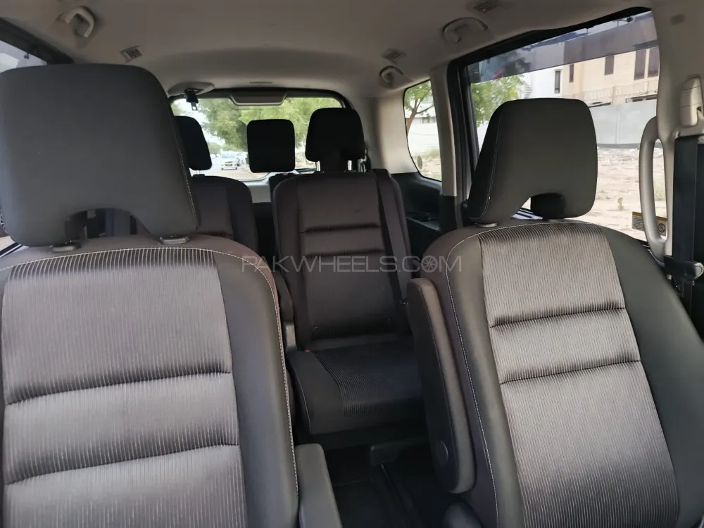Nissan Serena 2019 for Sale in Karachi Nissan Serena 2019 for Sale in Karachi Image-10