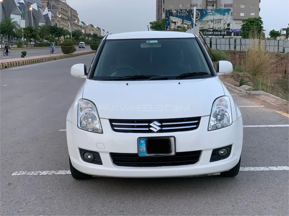 Suzuki Swift 2018 for Sale in Islamabad Image-1