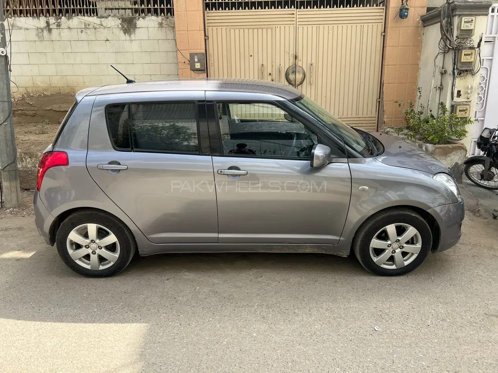 Suzuki Swift 2018 for Sale in Karachi Image-1