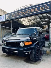 Toyota Fj Cruiser Automatic 2011 for Sale