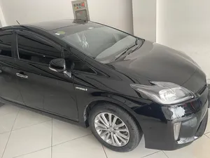 Toyota Prius S 1.8 2014 for Sale