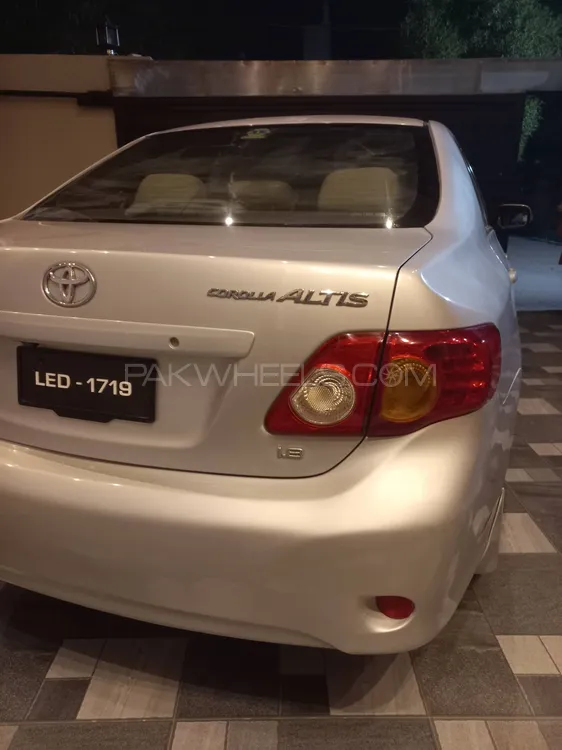 Toyota Corolla 2010 for Sale in Multan Image-1