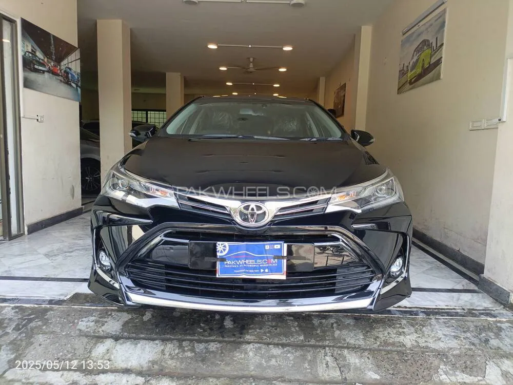 Toyota Corolla 2024 for Sale in Lahore Image-1