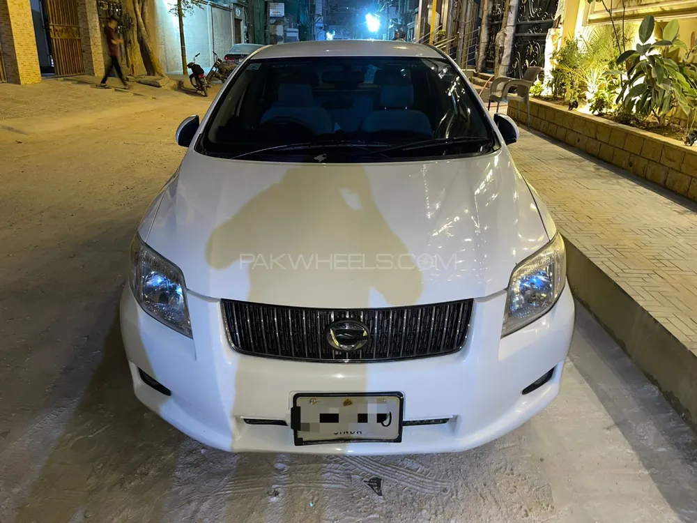 Toyota Corolla Axio 2006 for Sale in Karachi Image-1