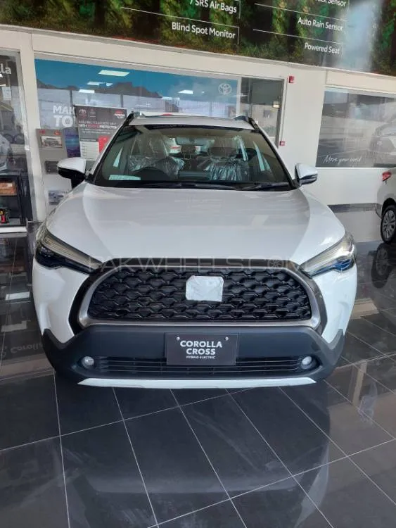Toyota Corolla Cross 2025 for Sale in Karachi Image-1
