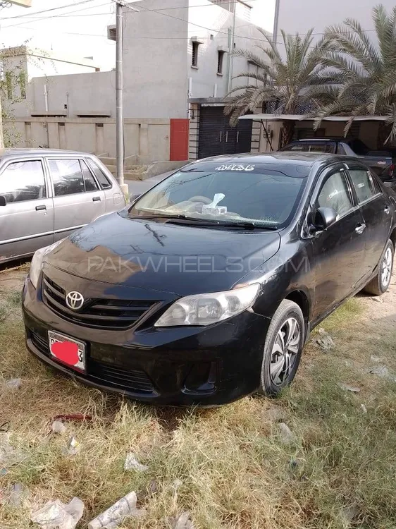 Toyota Corolla 2014 for Sale in Karachi Image-1