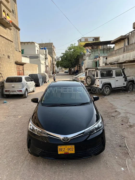 Toyota Corolla 2016 for Sale in Karachi Image-1